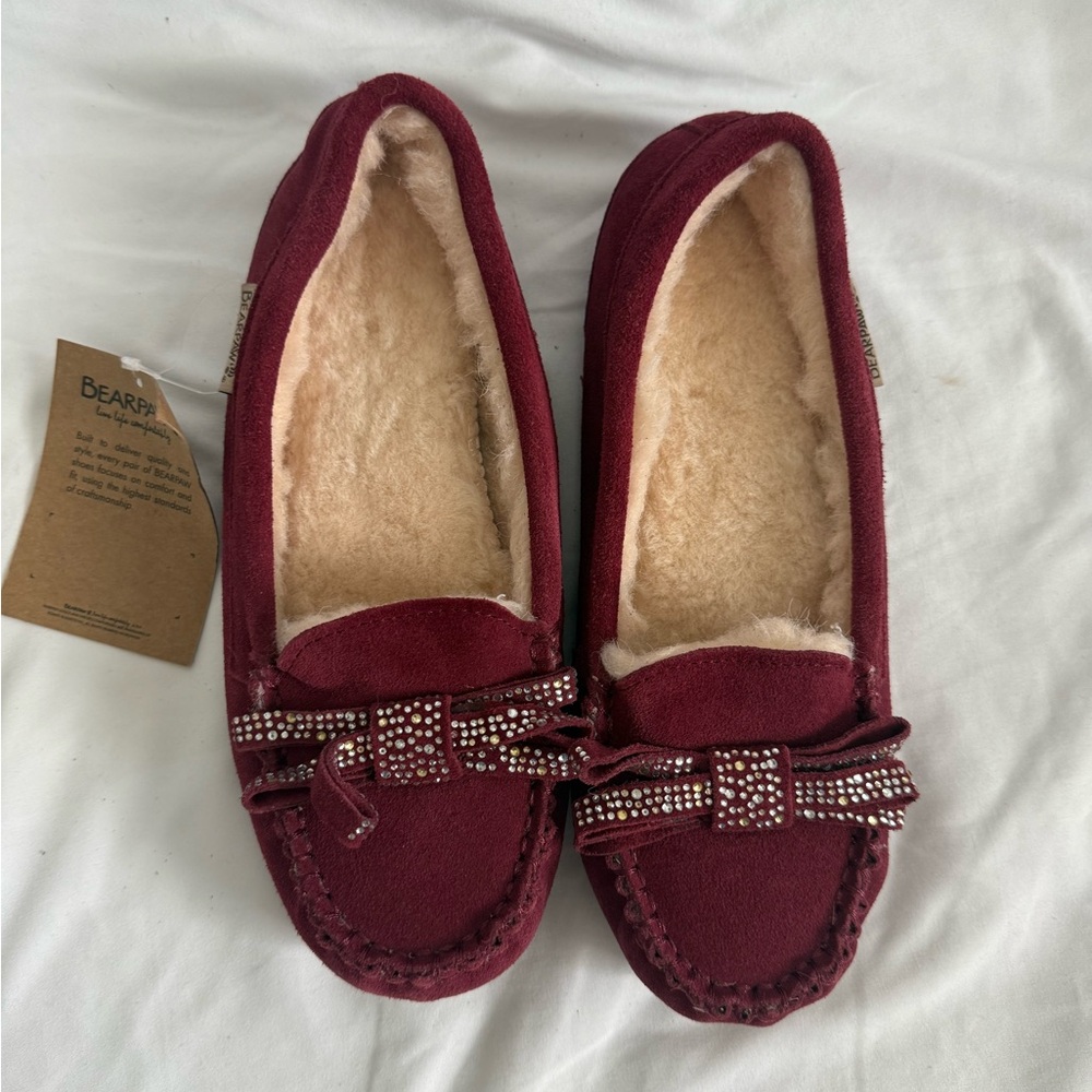 BearPaw Women's Wine Red Slippers‎